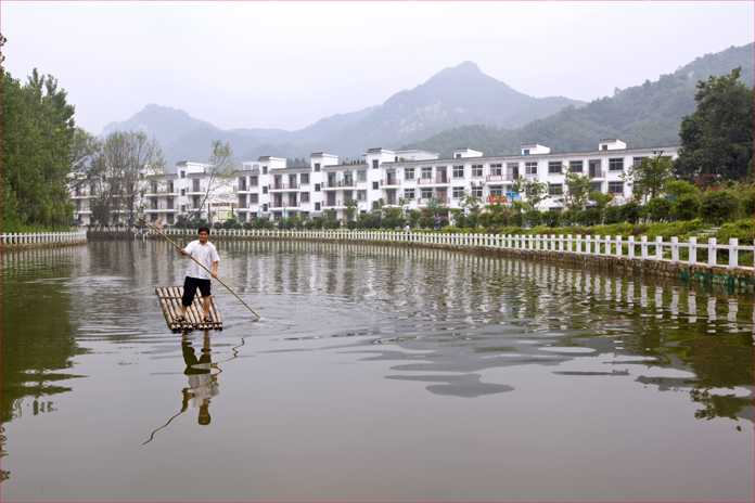 《水岸新村》-黄岩.jpg