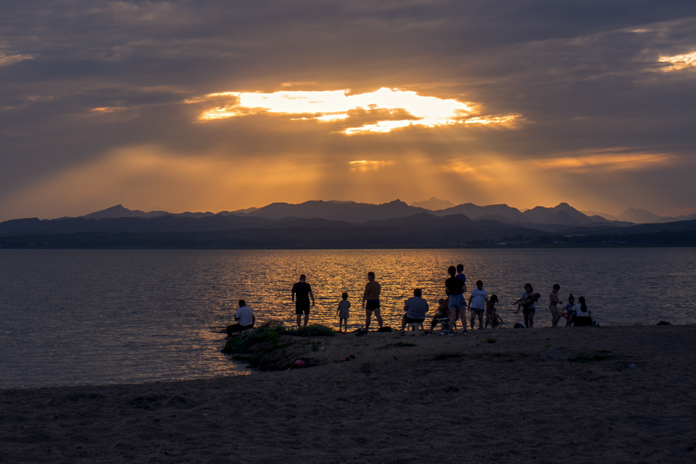 《夕阳西下凉风来》--黄岩.jpg